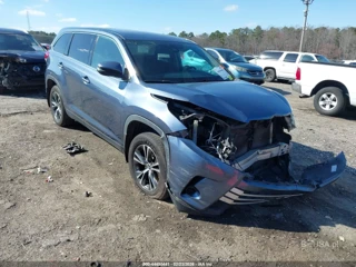TOYOTA TOYOTA HIGHLANDER LE