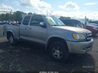 TOYOTA TOYOTA TUNDRA SR5 V8