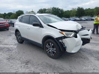 TOYOTA TOYOTA RAV4 LE