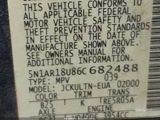 NISSAN NISSAN PATHFINDER SE
