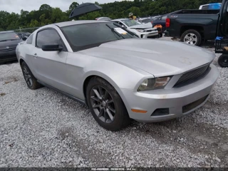 FORD FORD MUSTANG V6 PREMIUM