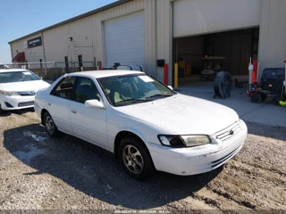 TOYOTA TOYOTA CAMRY CE