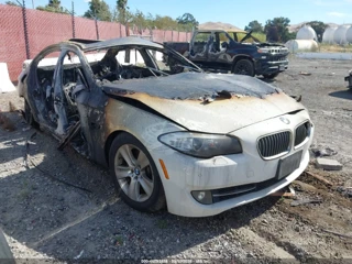BMW 528I