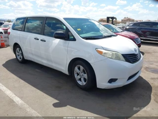 TOYOTA TOYOTA SIENNA L 7 PASSENGER
