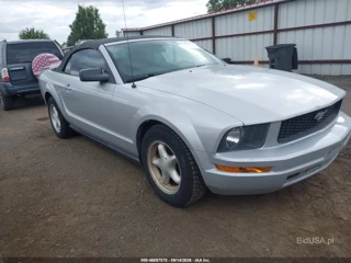 FORD FORD MUSTANG V6 DELUXE/V6 PREMIUM