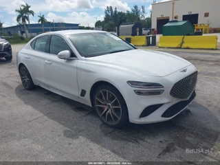 GENESIS GENESIS G70 2.5T RWD