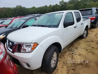 NISSAN FRONTIER SV
