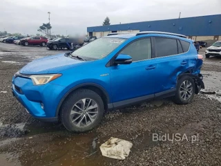 TOYOTA RAV4 HV XLE
