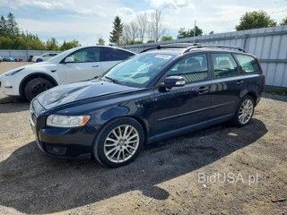 VOLVO V50 2.4I