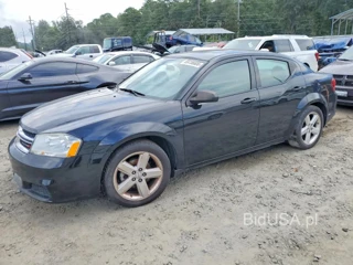 DODGE AVENGER SE