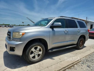 TOYOTA SEQUOIA SR5
