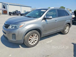 KIA SORENTO LX