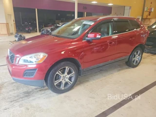 VOLVO XC60 T6