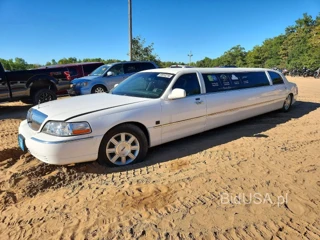 LINCOLN TOWN CAR EXECUTIVE