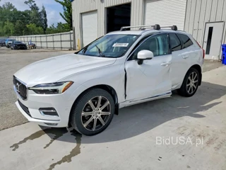 VOLVO XC60 T5 INSCRIPTION
