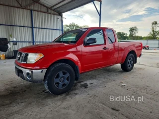 NISSAN FRONTIER SE