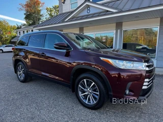 TOYOTA HIGHLANDER XLE