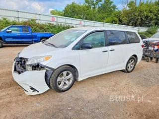 TOYOTA SIENNA L 7-PASSENGER