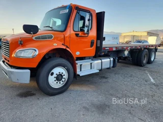 FREIGHTLINER M2 106 MEDIUM DUTY