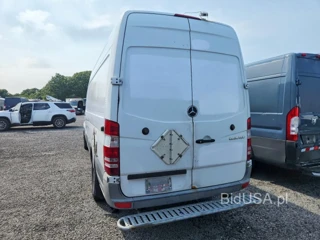 MERCEDES-BENZ SPRINTER 2500