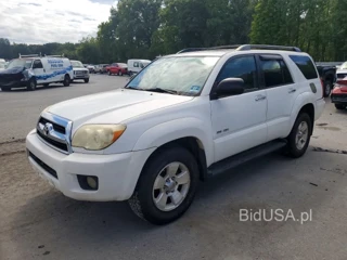 TOYOTA 4RUNNER SR5