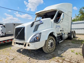VOLVO VN