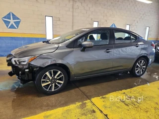 NISSAN VERSA SV