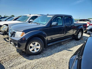 NISSAN FRONTIER SV