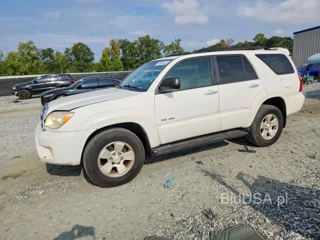 TOYOTA 4RUNNER SR5