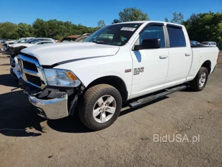 RAM 1500 CLASSIC SLT