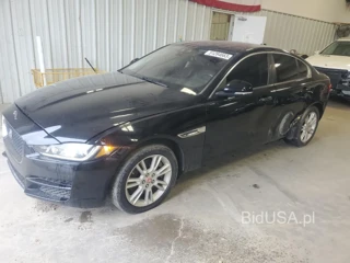 JAGUAR XE PREMIUM