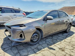 TOYOTA COROLLA SE