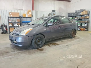 TOYOTA PRIUS BASE