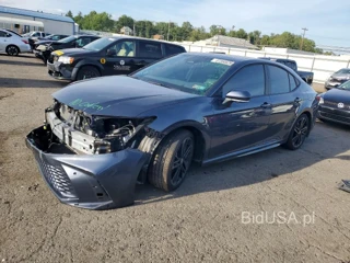 TOYOTA CAMRY XSE
