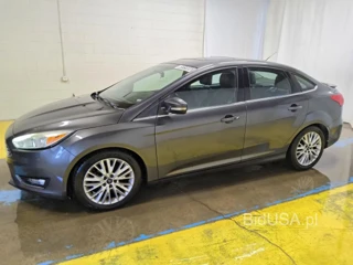 FORD FOCUS TITANIUM
