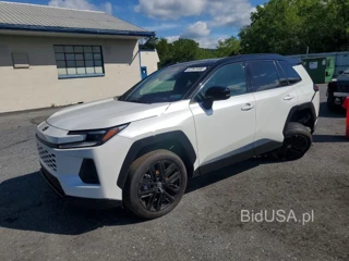 TOYOTA RAV4 XSE
