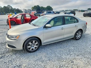 VOLKSWAGEN JETTA SE
