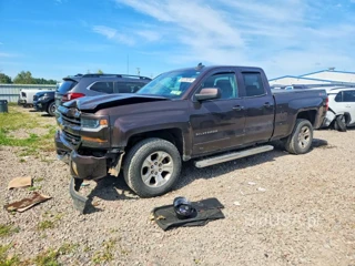 CHEVROLET SILVERADO K1500 LT