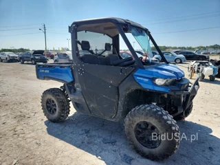 CAN-AM DEFENDER