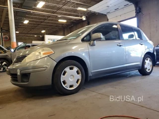 NISSAN VERSA 1.8 S