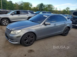 MERCEDES-BENZ C 300 4MATIC