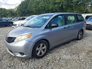 TOYOTA SIENNA BASE 7-PASSENGER