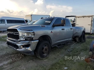 RAM 3500 TRADESMAN
