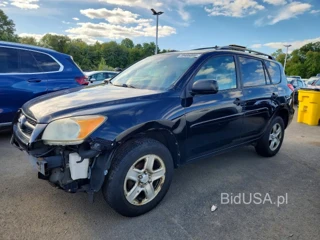 TOYOTA RAV4 BASE