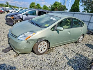 TOYOTA PRIUS BASE