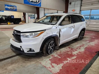 TOYOTA HIGHLANDER XLE