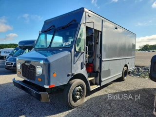 FREIGHTLINER MT45 CHASSIS