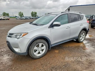 TOYOTA RAV4 XLE