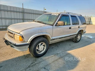 CHEVROLET BLAZER