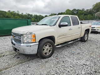 CHEVROLET SILVERADO C1500 LT